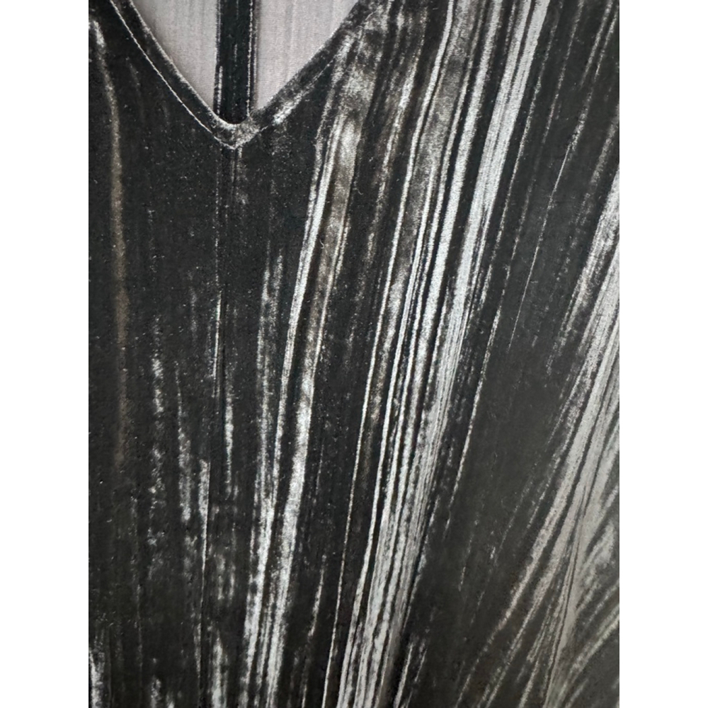 Eileen Fisher Black Velvet Short Sleeve V-Neck Tee Women's 3X - Picture 8 of 12